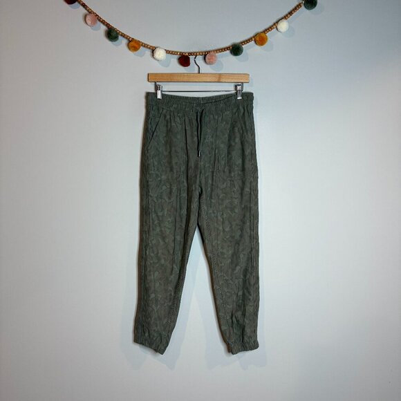 Athleta Printed Farallon Jogger in Laurel Olive - Picture 2 of 6